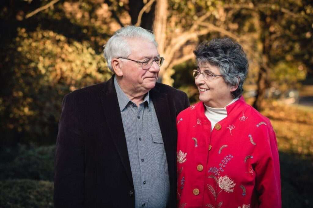 thumbnail_EVELYN AND WAYNE HAUSKNECHT (1) (1) (1)